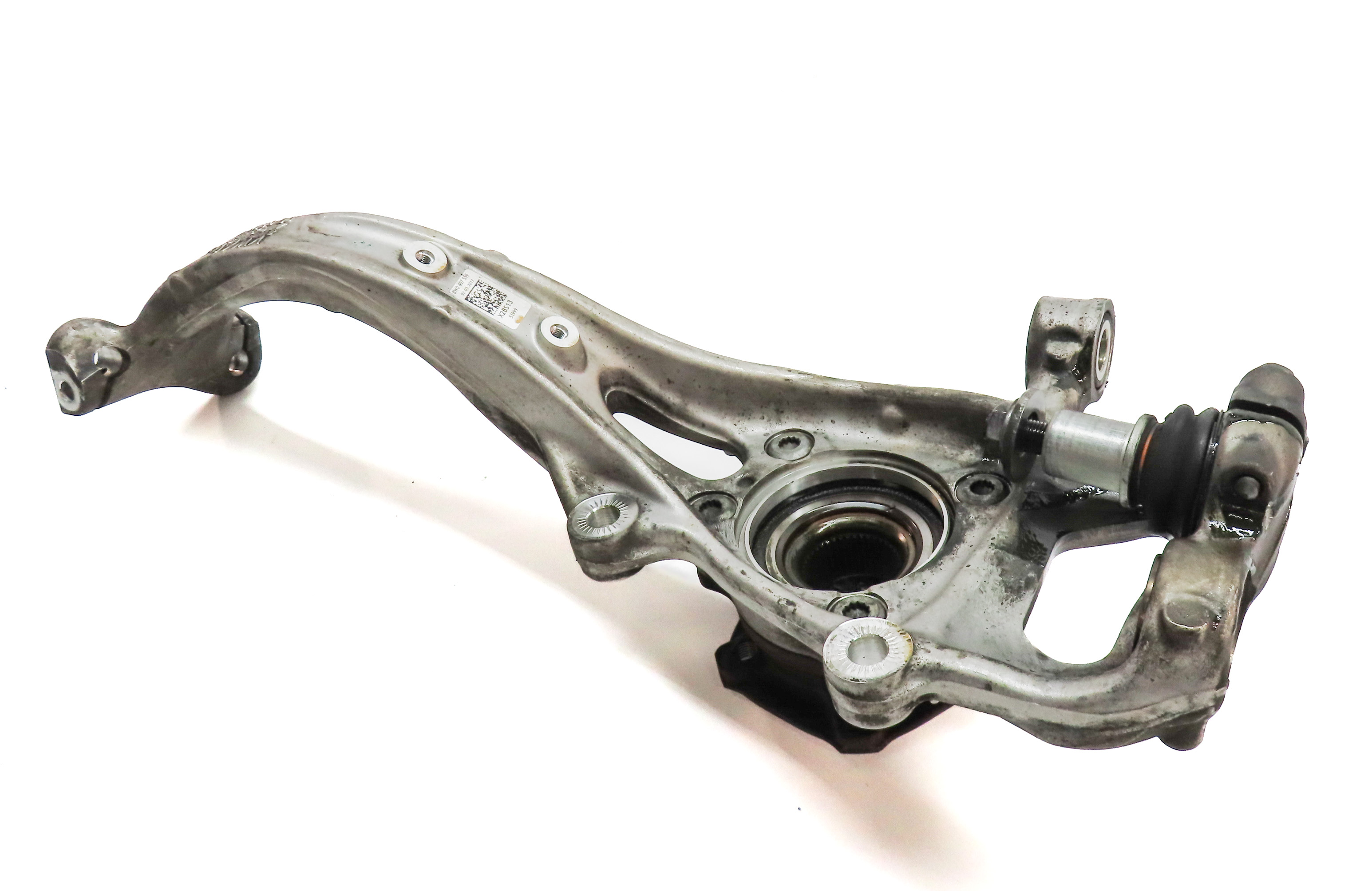 17-19 AUDI A4 A5 S5 (B9 8W 8W6) FRONT LEFT DRIVER SPINDLE KNUCKLE HUB BEARING — exact item pictured
